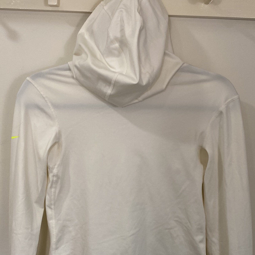 Excellent Condition Nike Pro Dri-Fit Size Small Hoodie - Picture 5 of 7